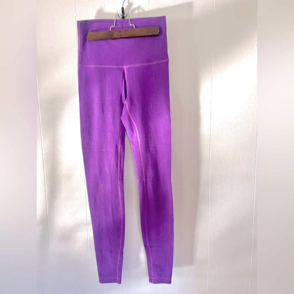 LuLuLemon ~ Long, Purple, Stretch, Athletic Leggings